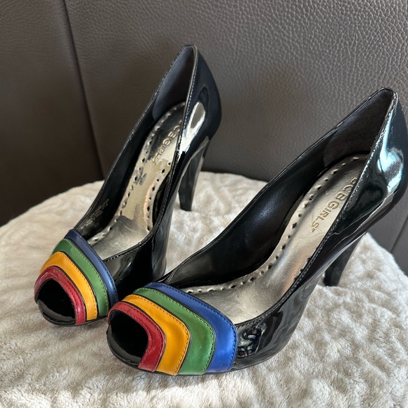 🌈BCBGirls🌈 SHERIR HI-HEEL 
Women Sizes: 6M, ✨EUC✨ - Picture 2 of 16